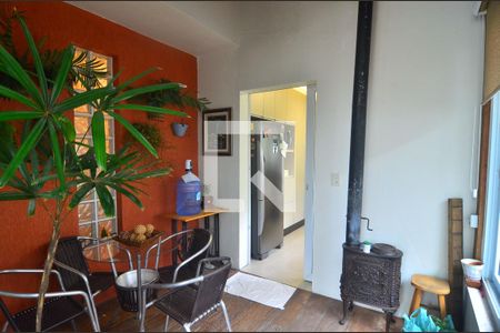 Casa à venda com 240m², 5 quartos e 3 vagasVaranda