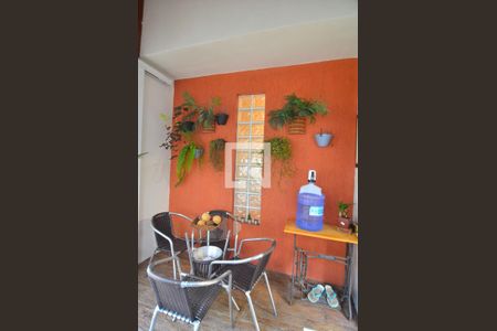 Casa à venda com 240m², 5 quartos e 3 vagasVaranda