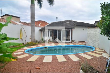 Casa à venda com 240m², 5 quartos e 3 vagasPátio