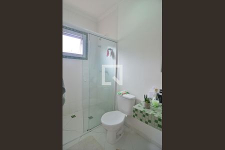 Casa à venda com 240m², 5 quartos e 3 vagasBanheiro 1