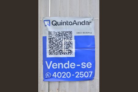 Casa à venda com 240m², 5 quartos e 3 vagasInstalação da plaquinha