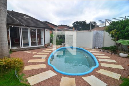 Casa à venda com 240m², 5 quartos e 3 vagasPátio