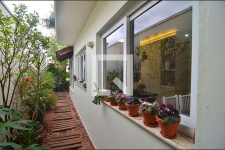 Casa à venda com 240m², 5 quartos e 3 vagasPátio