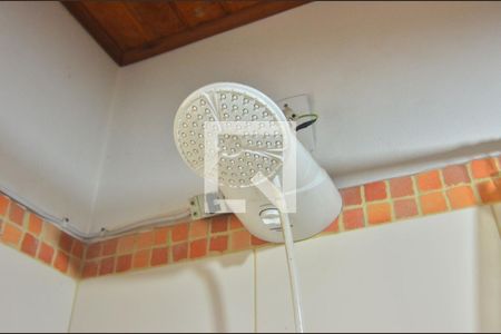 Casa à venda com 240m², 5 quartos e 3 vagasBanheiro 2