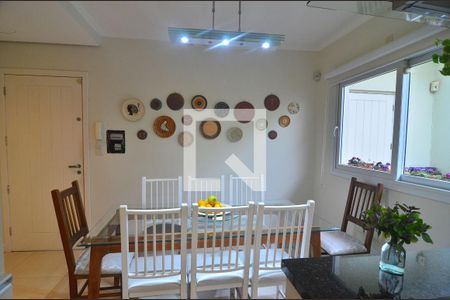 Casa à venda com 240m², 5 quartos e 3 vagasCozinha