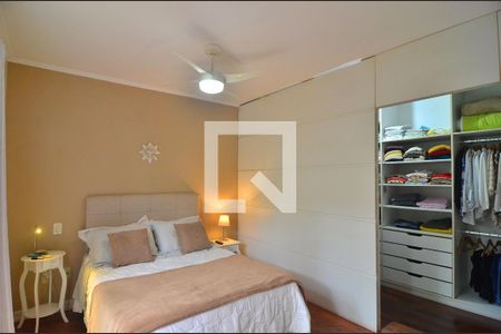 Casa à venda com 240m², 5 quartos e 3 vagasSuíte 2