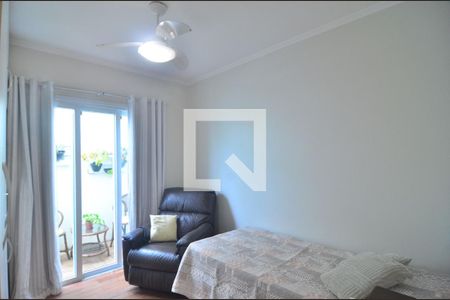 Casa à venda com 240m², 5 quartos e 3 vagasSuíte 1