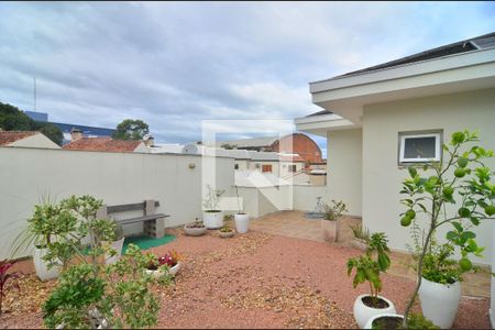 Casa à venda com 240m², 5 quartos e 3 vagasTerraço