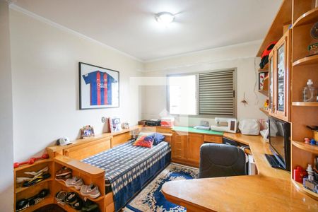 Apartamento à venda com 200m², 3 quartos e 2 vagas Apartamento à venda com 200m², 3 quartos e 2 vagasQuarto 02