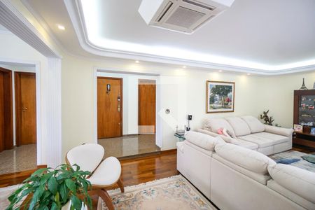 Sala de estar de apartamento à venda com 3 quartos, 200m² em Tatuapé, São Paulo