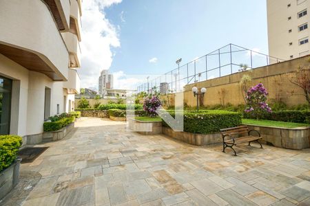 Apartamento à venda com 200m², 3 quartos e 2 vagas Apartamento à venda com 200m², 3 quartos e 2 vagasÁrea externa