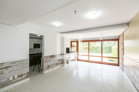 Sala de casa à venda com 4 quartos, 233m² em Tristeza, Porto Alegre