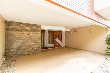 Casa para alugar com 233m², 4 quartos e 4 vagas Casa para alugar com 233m², 4 quartos e 4 vagasGaragem