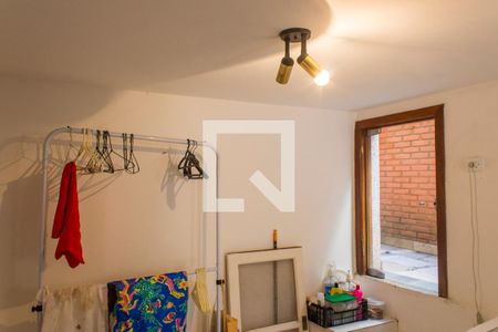 Casa à venda com 420m², 6 quartos e 1 vagaÁrea de Serviço