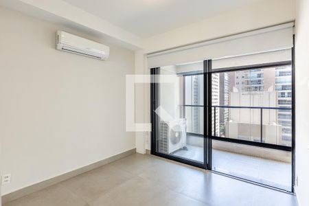 Quarto de apartamento à venda com 1 quarto, 41m² em Itaim Bibi, São Paulo