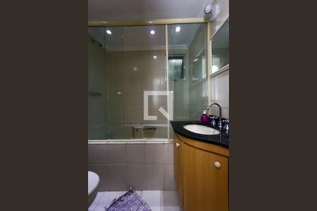 Apartamento para alugar com 55m², 2 quartos e 2 vagasBanheiro