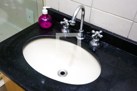 Apartamento para alugar com 55m², 2 quartos e 2 vagasBanheiro