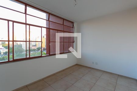 Apartamento para alugar com 120m², 3 quartos e sem vagaQuarto 2