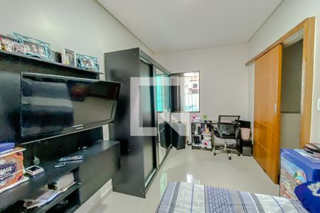 Quarto de casa à venda com 3 quartos, 150m² em Vila Prudente, São Paulo