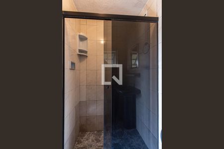 Banheiro de casa para alugar com 1 quarto, 50m² em Parque Albina, Taboão da Serra