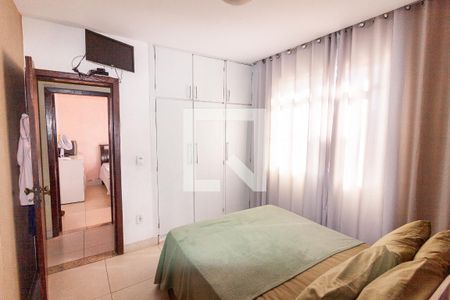 Apartamento à venda com 100m², 2 quartos e 1 vagaQuarto 1