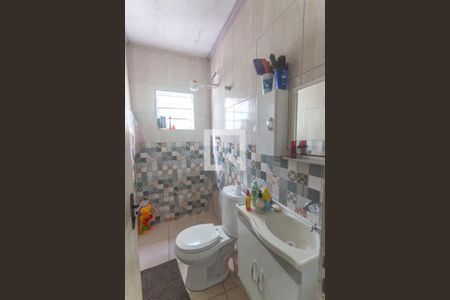 Casa à venda com 187m², 4 quartos e 2 vagasBanheiro