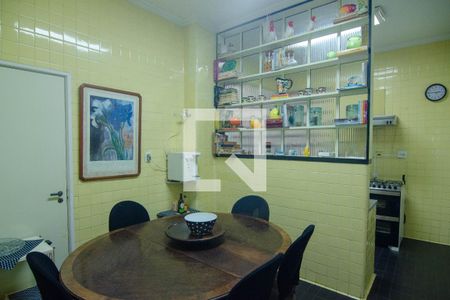 Apartamento à venda com 357m², 4 quartos e 1 vagaCozinha