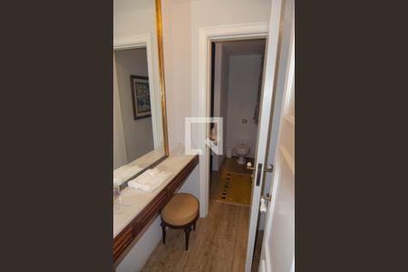 Apartamento à venda com 357m², 4 quartos e 1 vagaLavabo