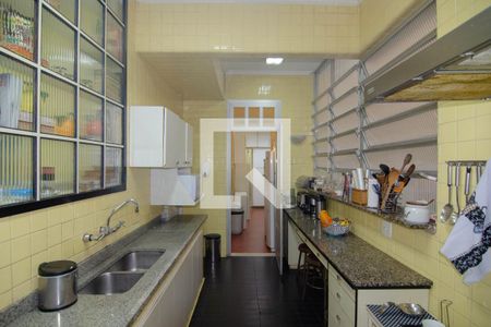 Apartamento à venda com 357m², 4 quartos e 1 vagaCozinha