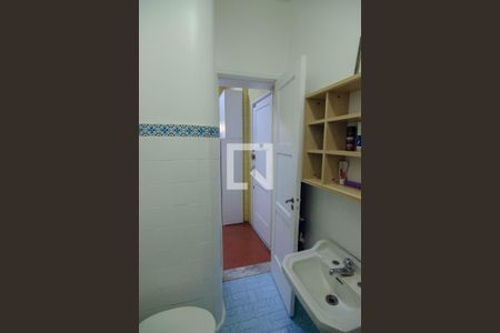 Apartamento à venda com 357m², 4 quartos e 1 vagaBanheiro de Serviço