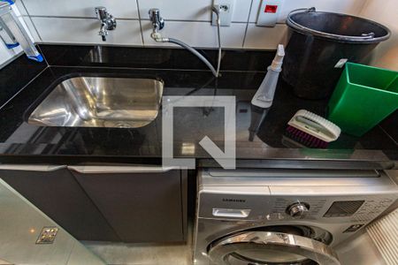 Apartamento para alugar com 48m², 2 quartos e 1 vaga Apartamento para alugar com 48m², 2 quartos e 1 vagaLavanderia