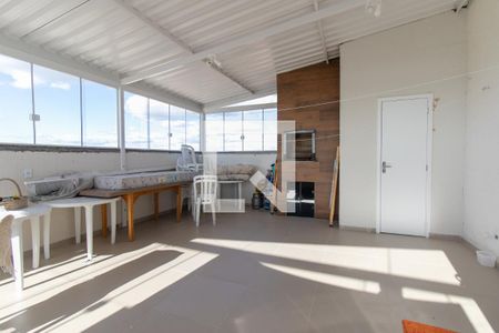 Apartamento para alugar com 60m², 2 quartos e 1 vaga Apartamento para alugar com 60m², 2 quartos e 1 vagaÁrea comum - Churrasqueira