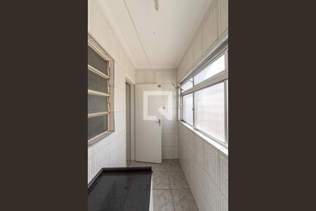 Apartamento para alugar com 70m², 2 quartos e sem vagaÁrea de Serviço