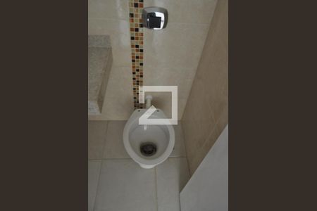 Casa para alugar com 250m², 4 quartos e 2 vagasBanheiro da Suíte