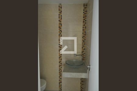 Casa para alugar com 250m², 4 quartos e 2 vagasBanheiro Corredor