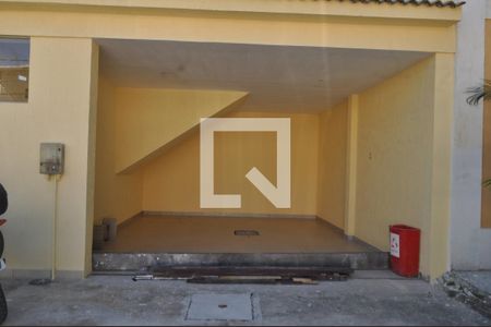 Garagem de casa para alugar com 4 quartos, 250m² em Freguesia (jacarepaguá), Rio de Janeiro