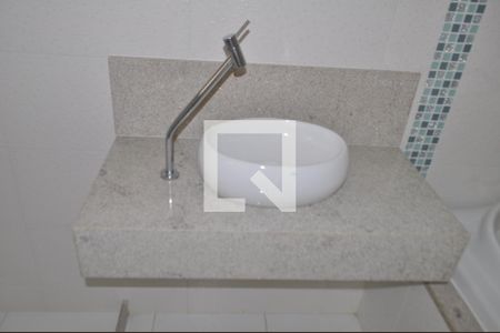 Casa para alugar com 250m², 4 quartos e 2 vagasBanheiro da Suíte