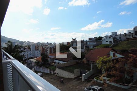 Sala - Vista de apartamento para alugar com 2 quartos, 105m² em Pantanal, Florianópolis
