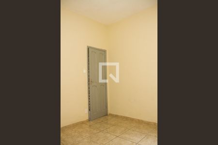 Casa para alugar com 75m², 2 quartos e 1 vagaQuarto