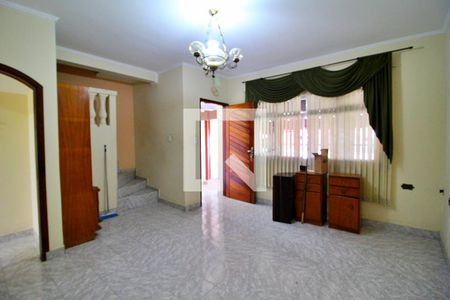 Sala de Casa com 3 quartos, 153m² Vila Alto de Santo André
