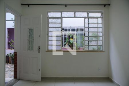 Sala de casa para alugar com 2 quartos, 110m² em Boqueirão, Santos