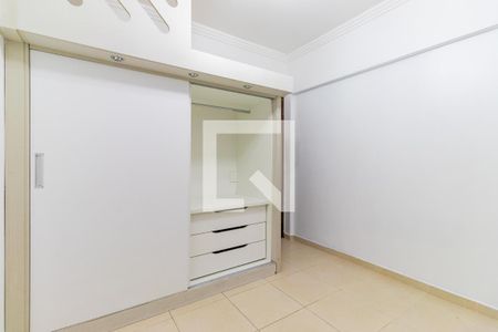 Quarto 1 de apartamento para alugar com 2 quartos, 70m² em Vila Campo Grande, São Paulo