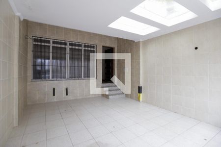 Casa à venda com 140m², 3 quartos e 2 vagasGaragem