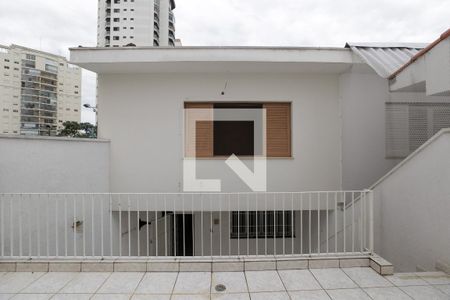 Casa à venda com 140m², 3 quartos e 2 vagasQuintal