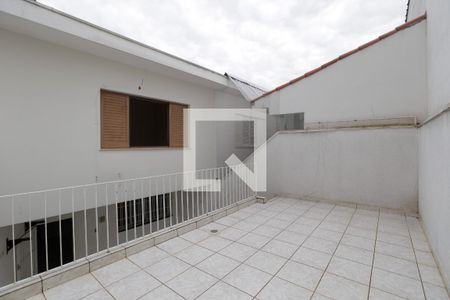 Casa à venda com 140m², 3 quartos e 2 vagasQuintal