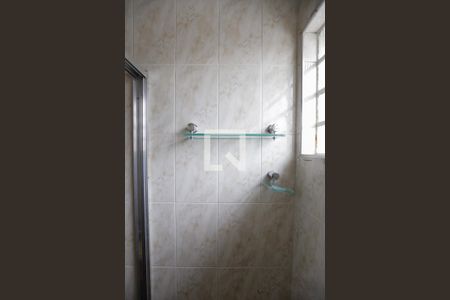 Casa à venda com 140m², 3 quartos e 2 vagasBanheiro