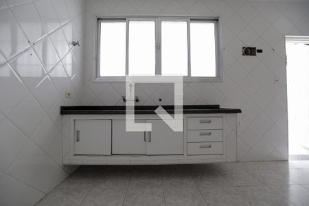 Casa à venda com 140m², 3 quartos e 2 vagasCozinha