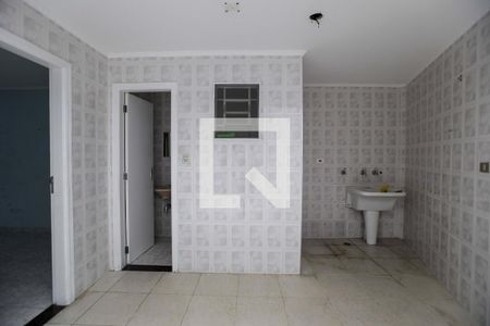 Casa à venda com 140m², 3 quartos e 2 vagasÁrea de Serviço