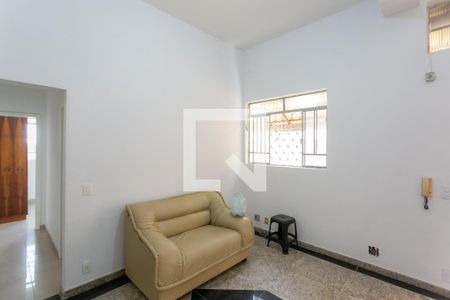 Sala de apartamento para alugar com 3 quartos, 90m² em União, Belo Horizonte