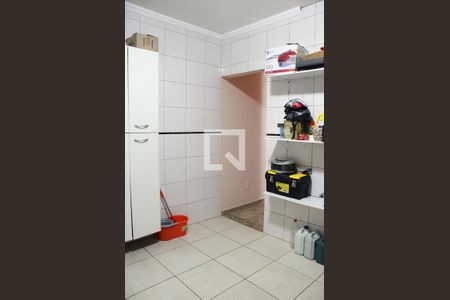 Casa à venda com 200m², 3 quartos e 2 vagas Casa à venda com 200m², 3 quartos e 2 vagasÁrea de Serviço